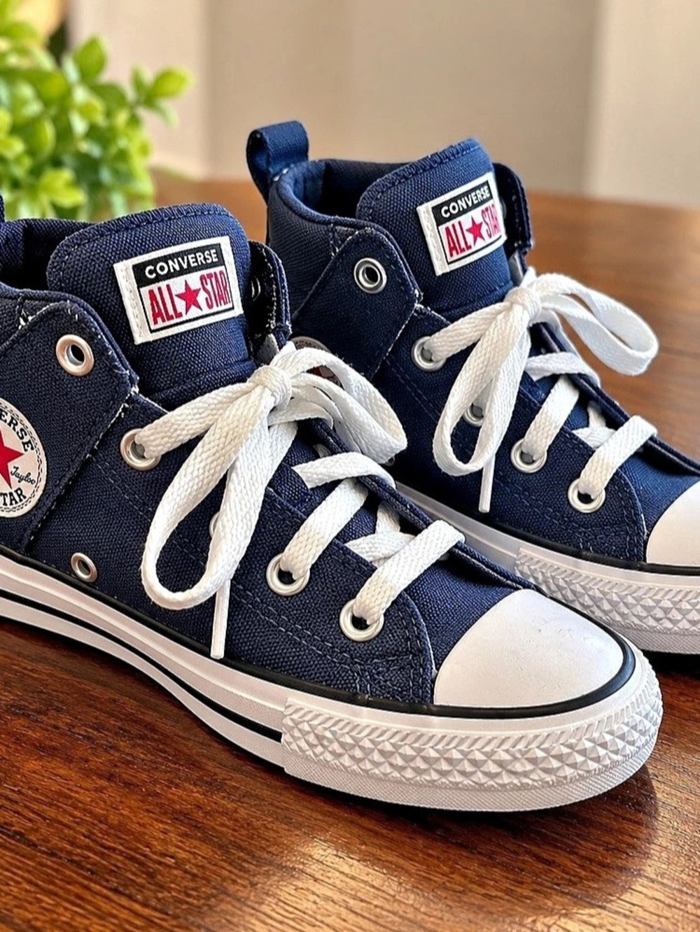 Converse Chuck Taylor All Star High Top Sneakers Navy Blue Kids Size 4